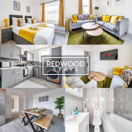 אלדרשוט Brand New, 2 Bed 1 Bath, Modern Town Center Apartment, Free Wifi & Netflix By Redwood Stays מראה חיצוני תמונה